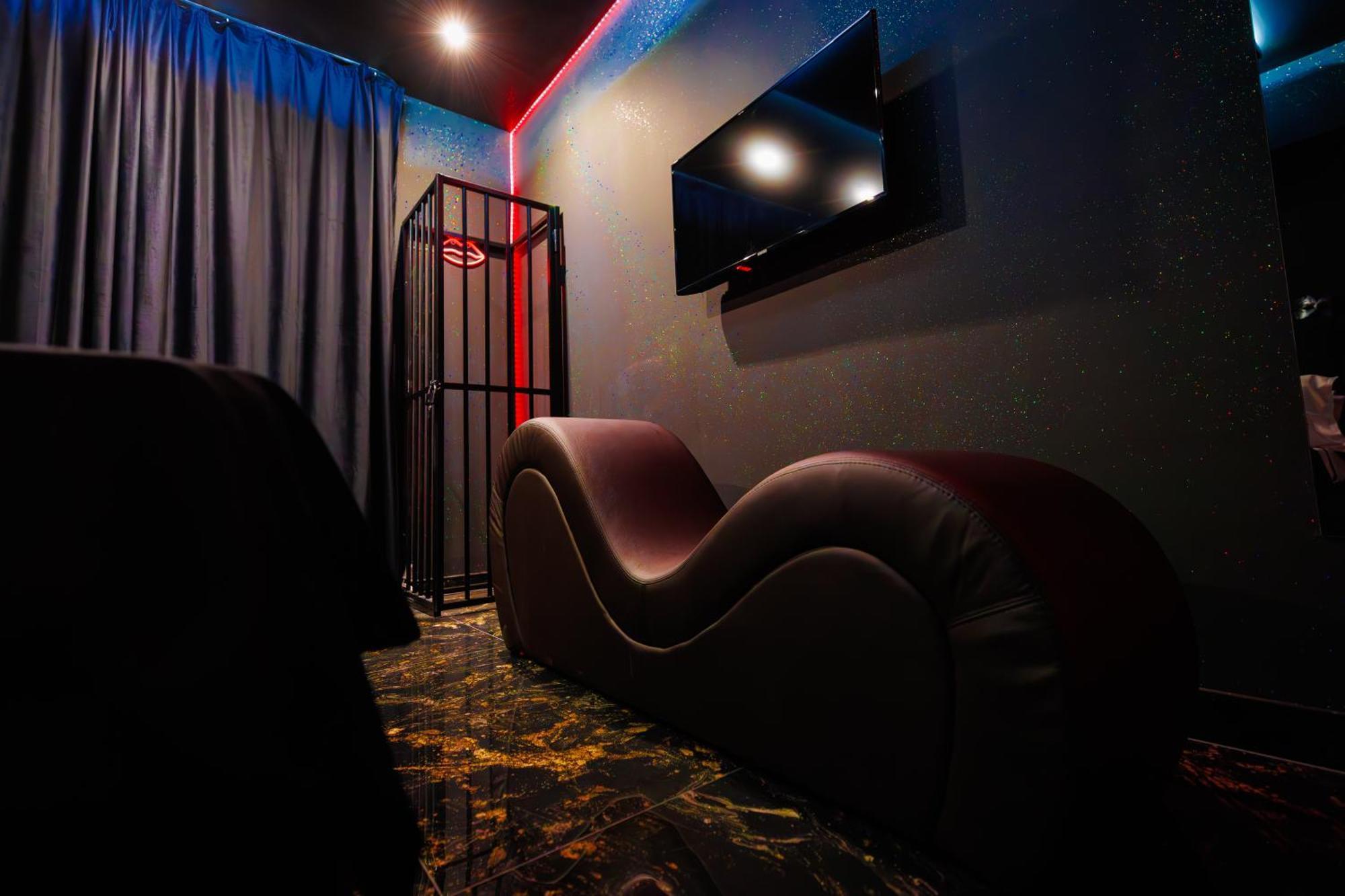 Romeo Nights - Love Rooms - Adults Only 布加勒斯特 外观 照片