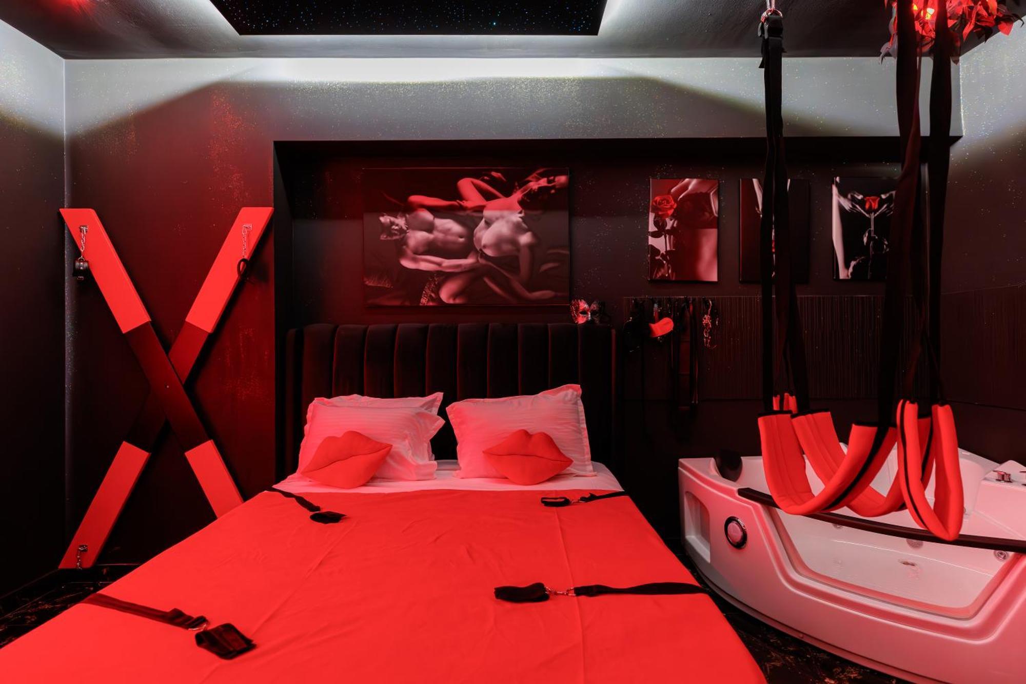 Romeo Nights - Love Rooms - Adults Only 布加勒斯特 外观 照片
