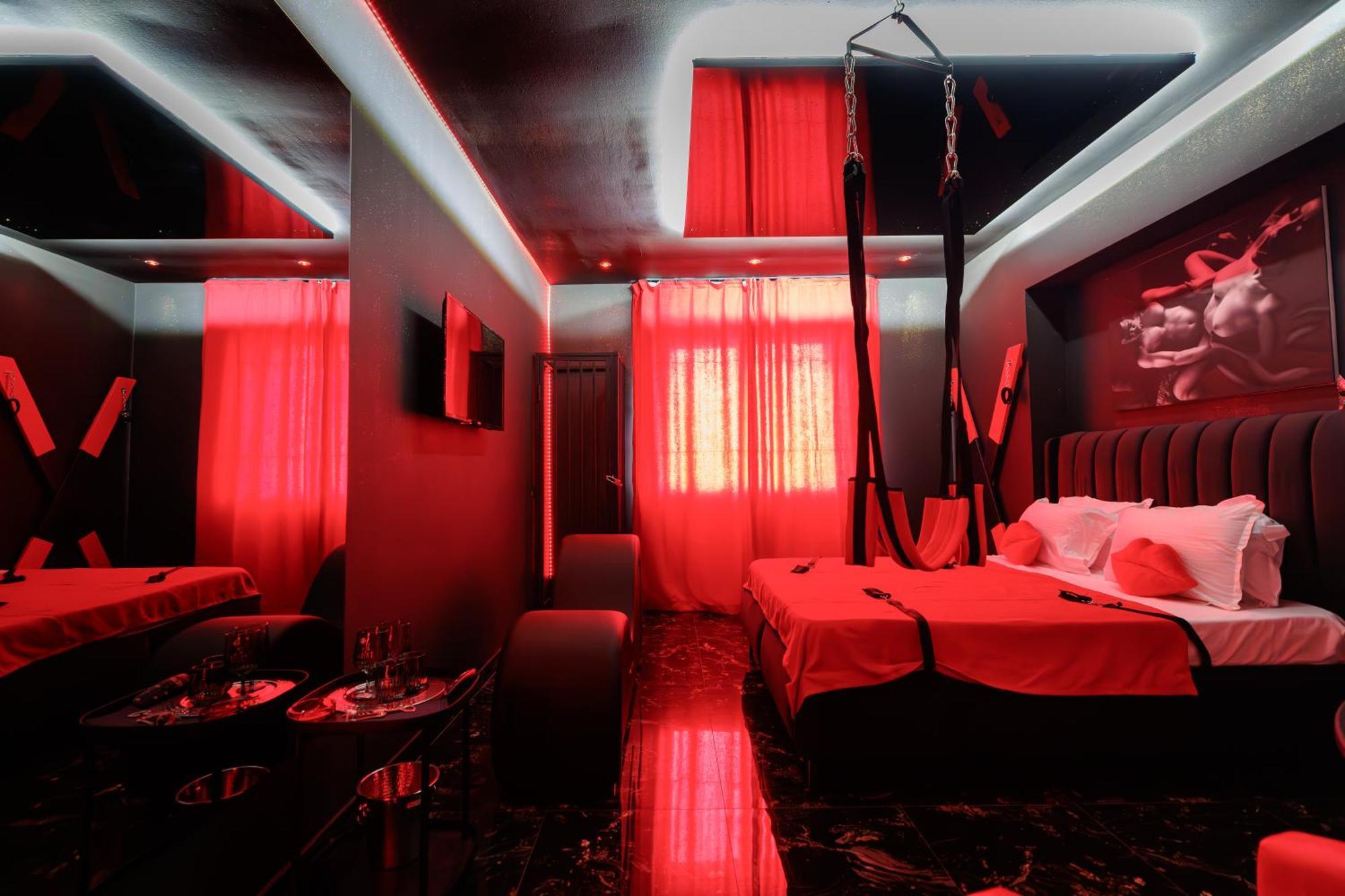 Romeo Nights - Love Rooms - Adults Only 布加勒斯特 外观 照片