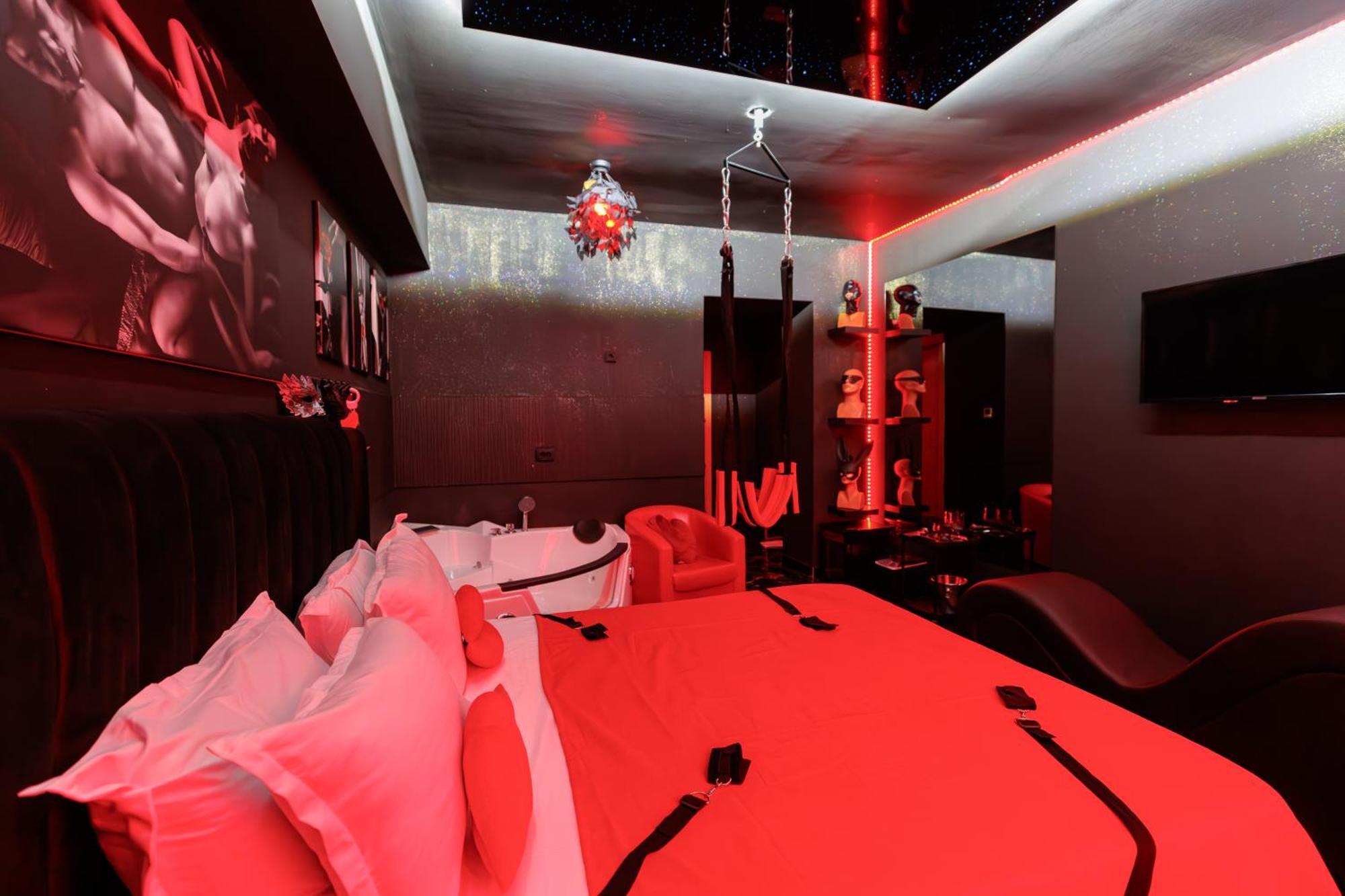 Romeo Nights - Love Rooms - Adults Only 布加勒斯特 外观 照片