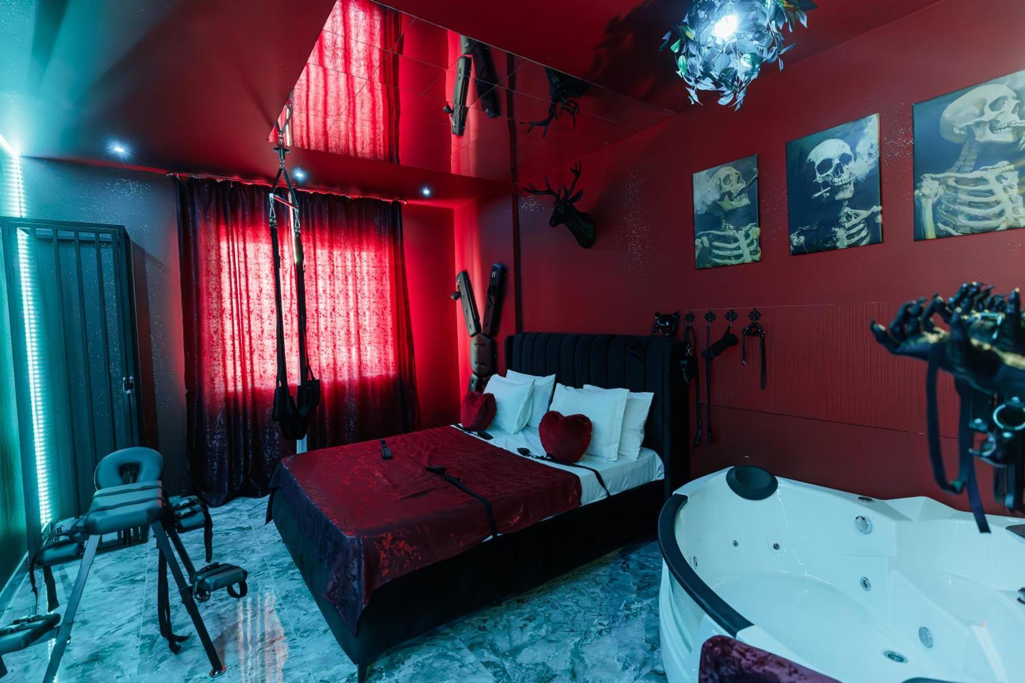 Romeo Nights - Love Rooms - Adults Only 布加勒斯特 外观 照片